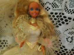 barbie blonde net top